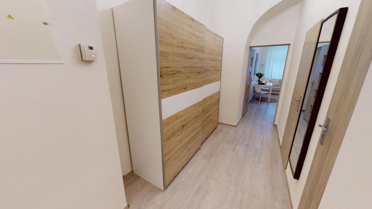 דירות פראג Viaducto De Karlin - Aparment מראה חיצוני תמונה