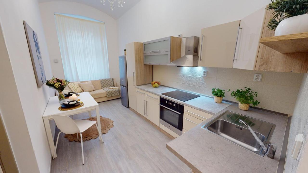 דירות פראג Viaducto De Karlin - Aparment מראה חיצוני תמונה